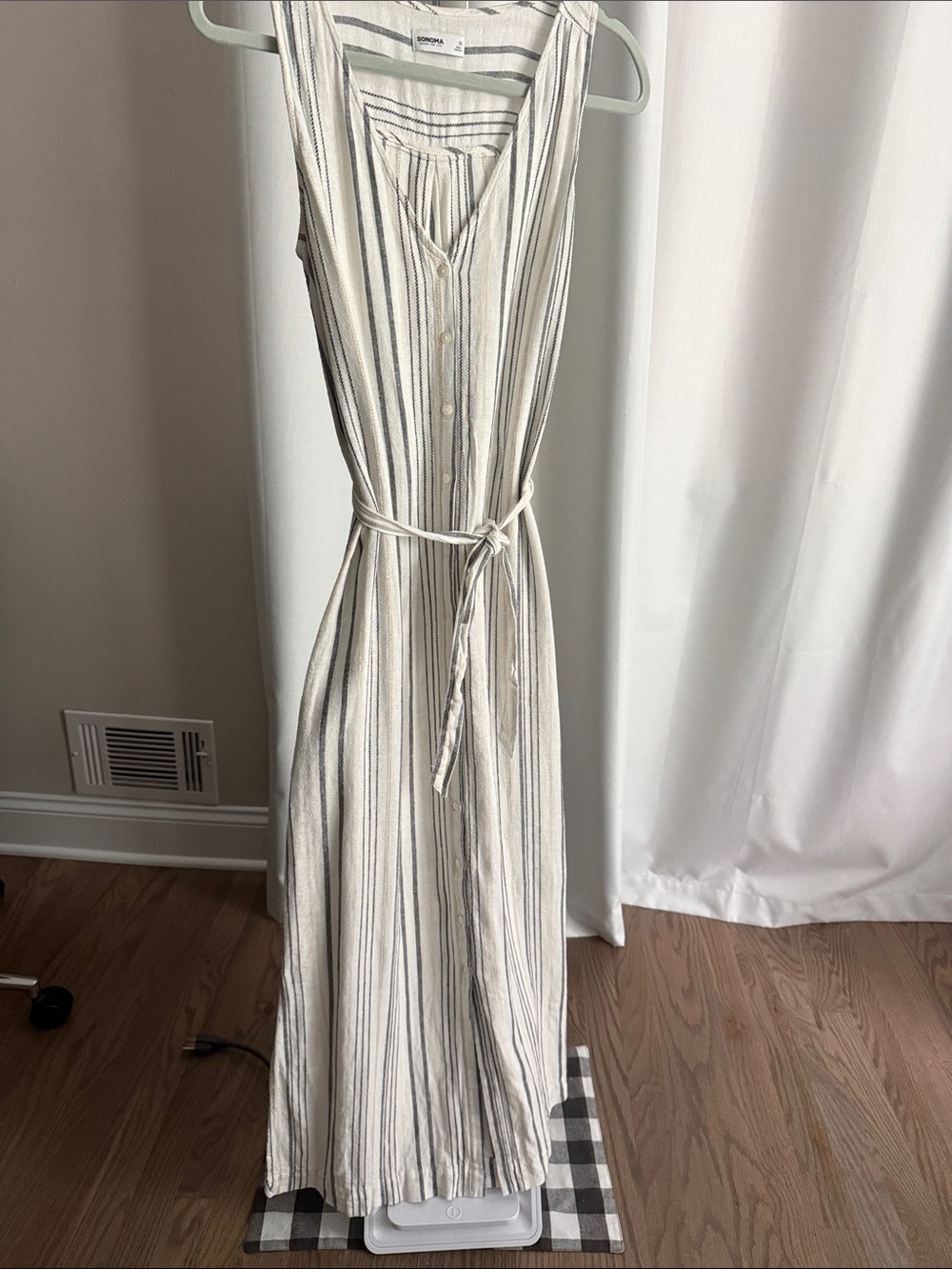 SONOMA Cream and Black Striped Maxi Dress with Waist Tie